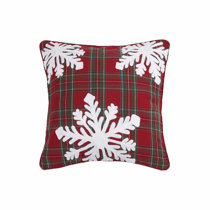 Mistletoe Hooked Pillow - NEW – Local Color