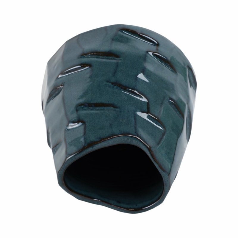 Terracotta Vase With Sculpted Textured Design - Elegant Decorative Accent For Modern And Contemporary Spaces, Ideal For Floral Arrangements And Stylish Home Decor
