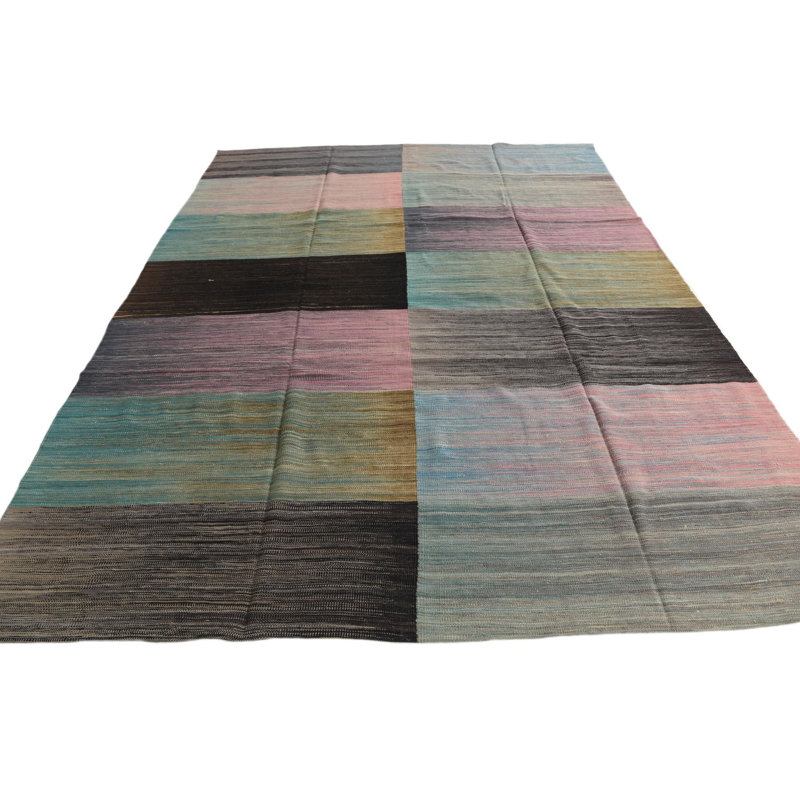 Tapis multi 9 x 12 Petrella