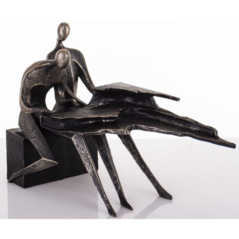 People Figurines & Sculptures