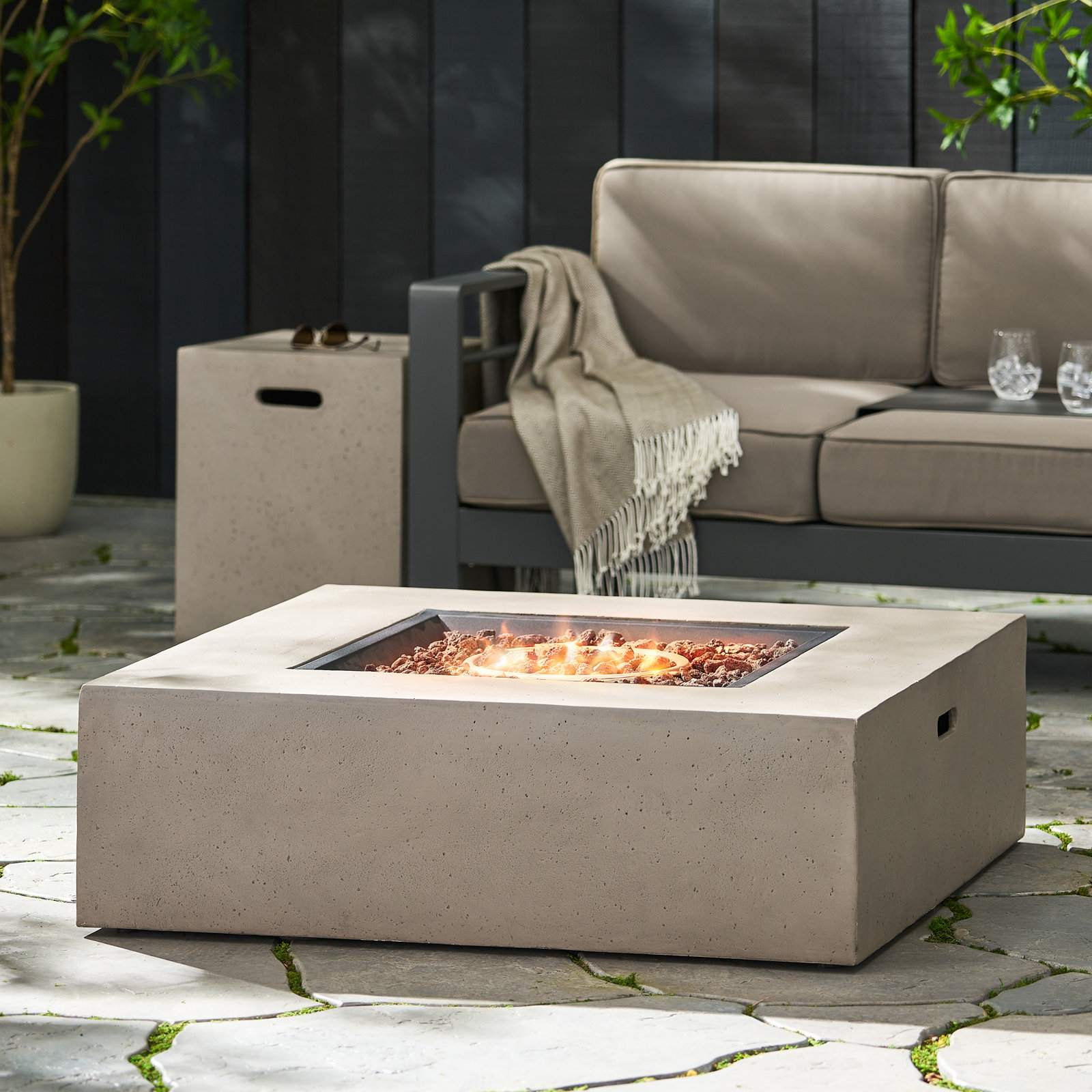 Fen Square Fire Pit Table, Light Gray