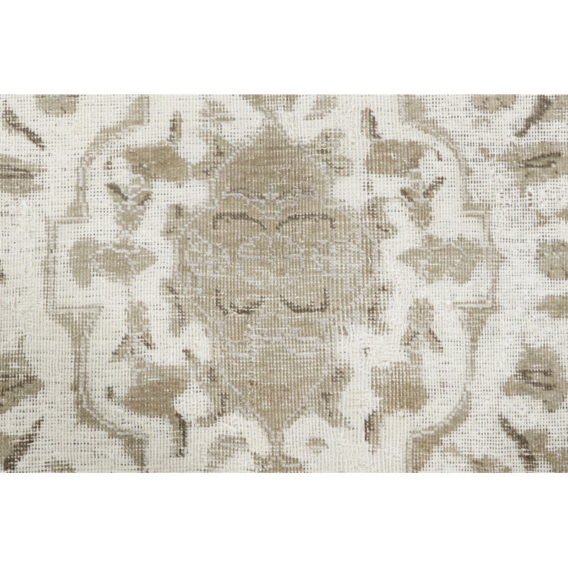 Rug & Kilim’S -Inspired Rug In Rich Green With Gold Floral Motifs