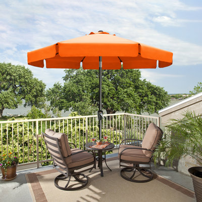 Hobert 9' Market Umbrella