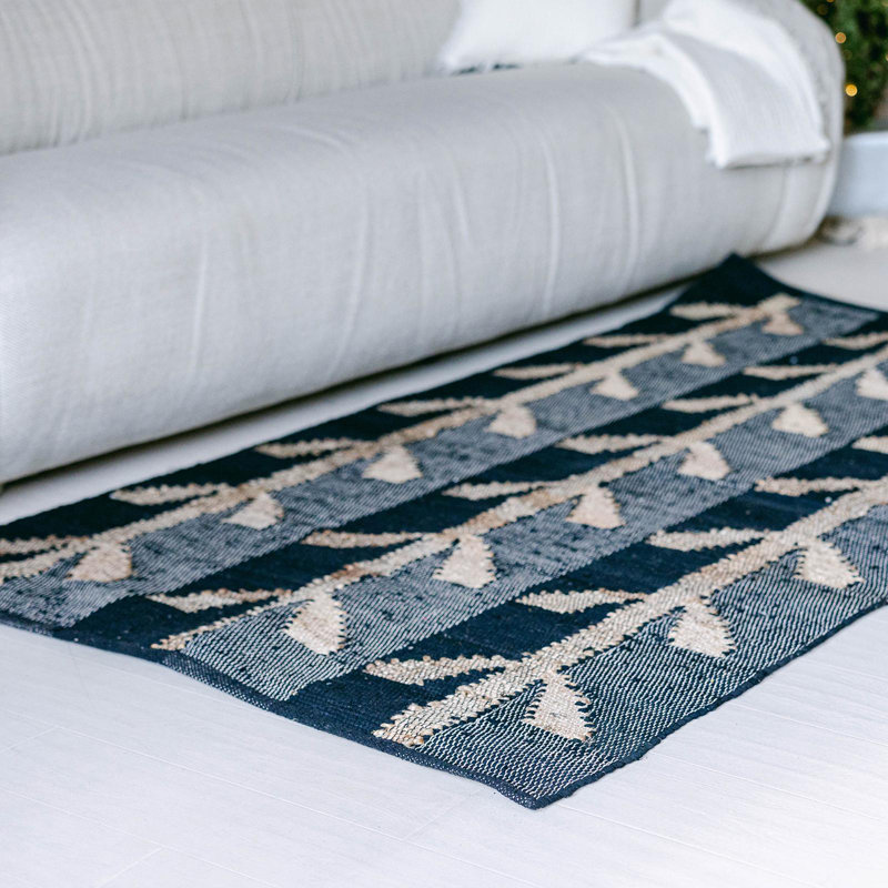 Regtangular With Stem And Leaves Design Rug
