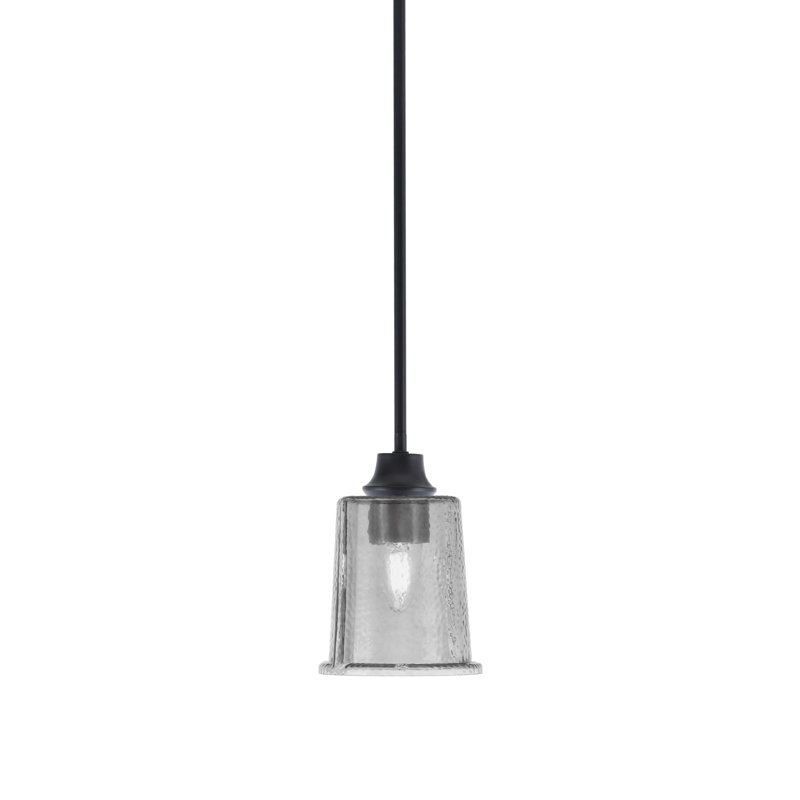 Luminaire suspendu Waynesburg illustré en fini noir mat avec verre fumé de 5,25 po, Smoke, Matte Black