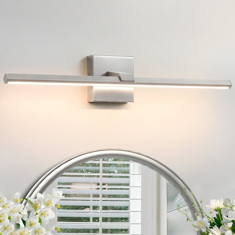 Barre d'éclairage de salle de bain 24 "à DEL à intensité variable, Nickel brossé