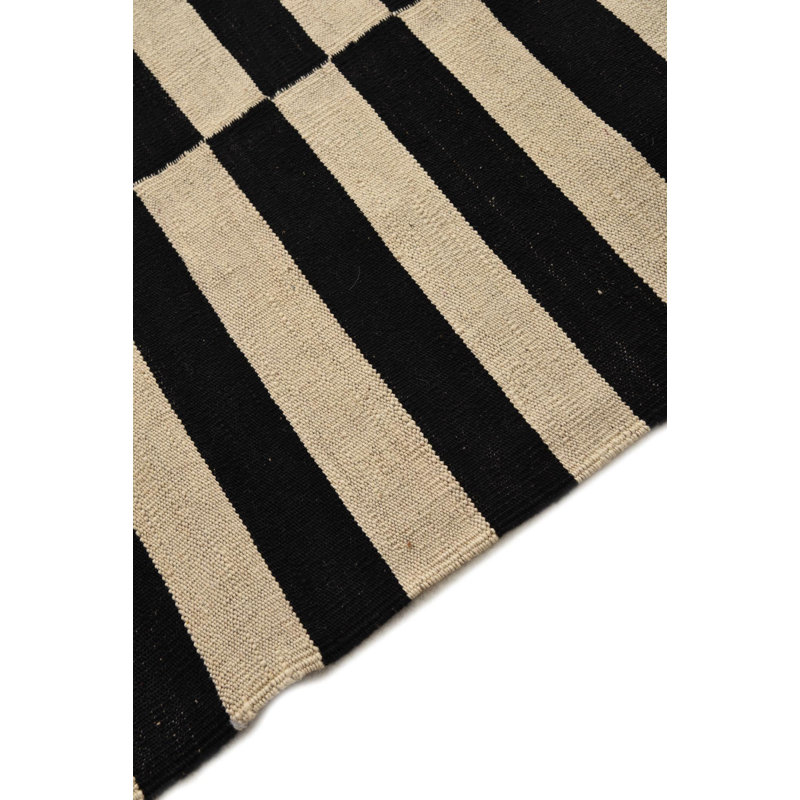Tapis noir et blanc Ousley
