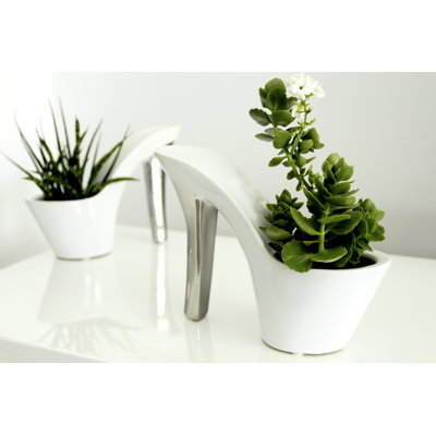 Natascha Ceramic Table Vase