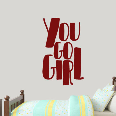 Décalcomanie murale "you go fille"