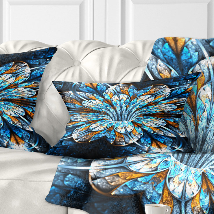 Coussin décoratif floral en fleur d’un coussin lombaire foncé