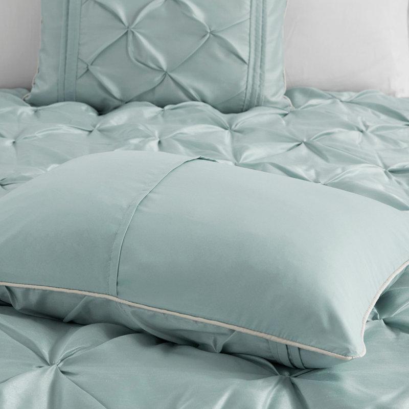 7 Piece Tufted Comforter Set Seafoam