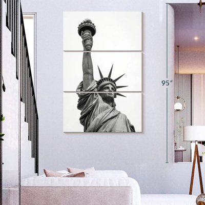 Nicci The Statue Of Liberty