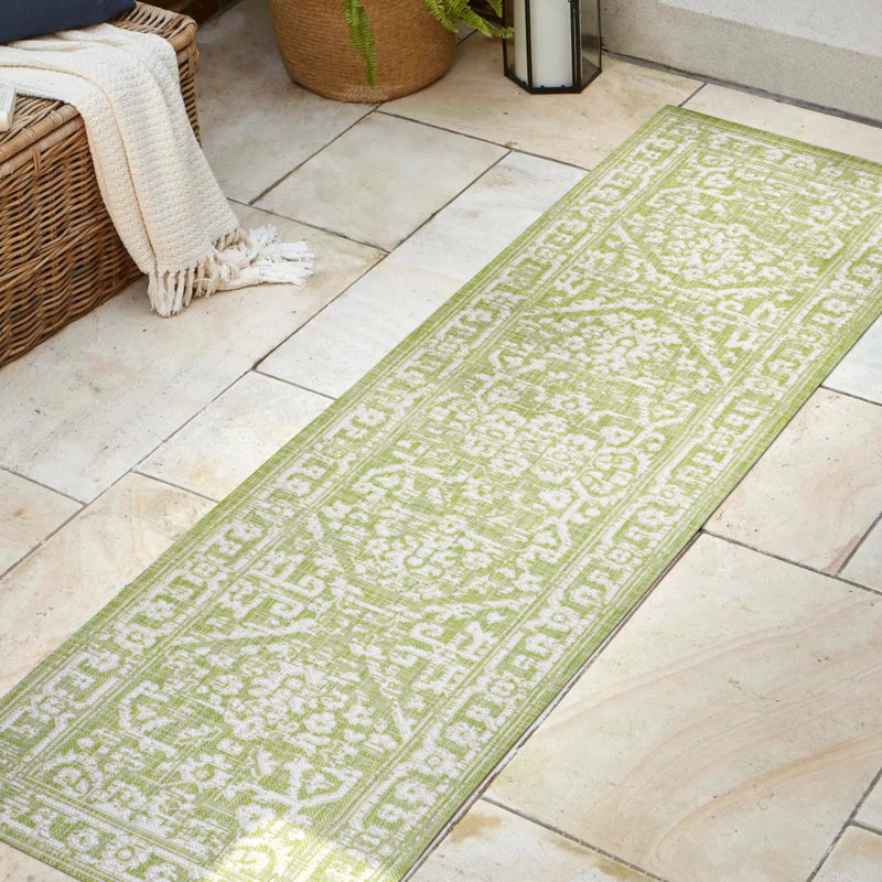 Tapis intérieur / extérieur vert / crème Massimo, Tapis de couloir 2 pi 2 po x 8 pi