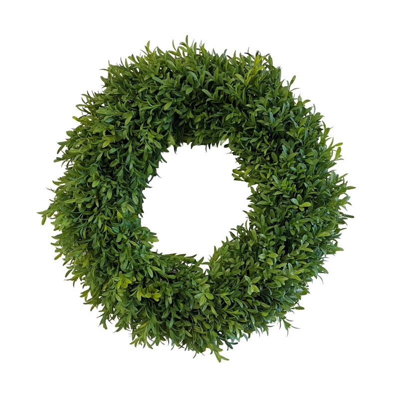 TEA LEAF BOXWOOD WREATH