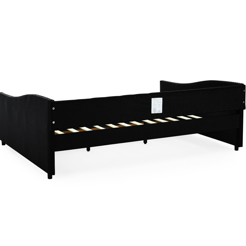 Grand lit de jour avec rembourrage confortable, rembourrage et accoudoirs ondulés, offre une expérience de repos, structure renforcée des tiroirs, dossier en tissu doux, confort durable