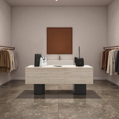 Table de présentation de vêtements simple et moderne
