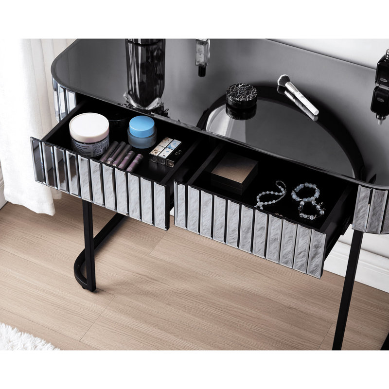 Console grise à miroir de 39 po avec base en acier inoxydable et 2 tiroirs - polyvalente pour le bureau de la chambre à coucher, nombreuses options de rangement, base de coiffeuse, gris. Pinceaux à maquillage. Élégant bureau. Matériaux.