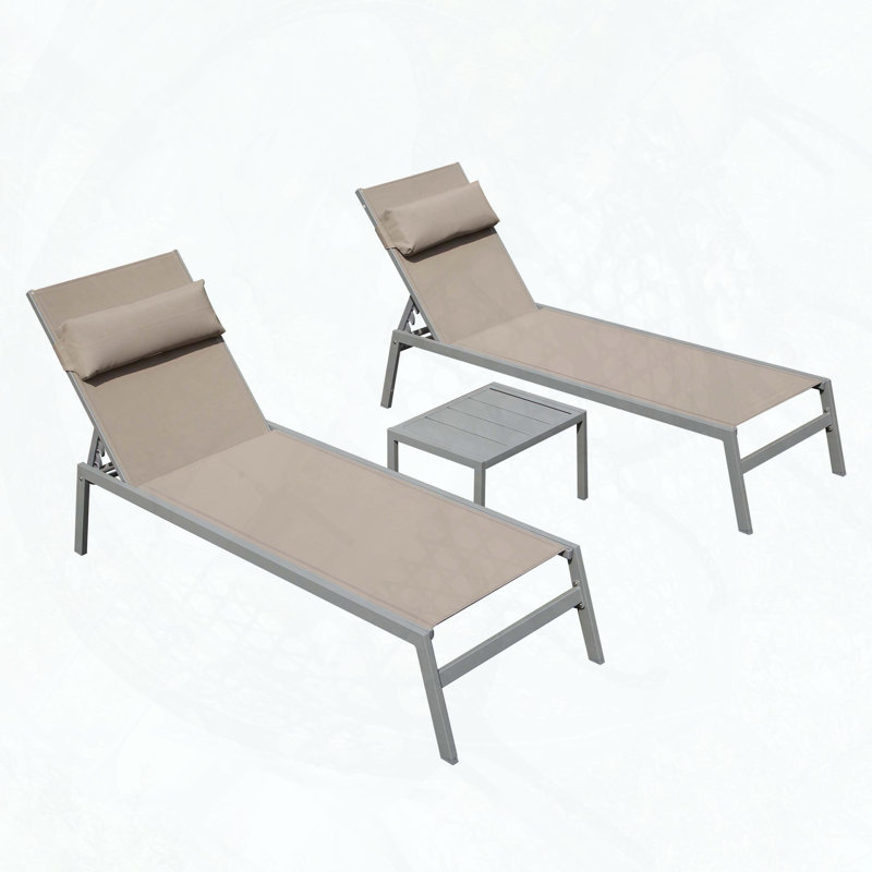 Ensemble de 3 chaises longues pour patio avec 5 positions réglables et table d'appoint