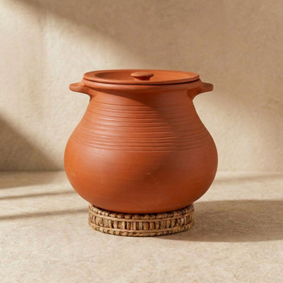 Unglazed Clay Pot For Cooking | Earthen Kadhai | Deep Terracota Pot | Clay Handi For Serving With Lid, 3L, Red | Includes Free Palm Leaf Stand