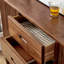 Buffet élégant en noyer avec rangement 63