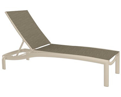 Kor Outdoor Chaise Lounge