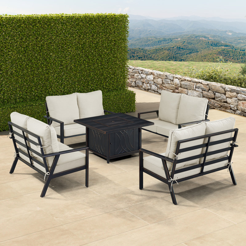 Ensemble de table de foyer en aluminium noir avec quatre causeuses profondes, Gris clair