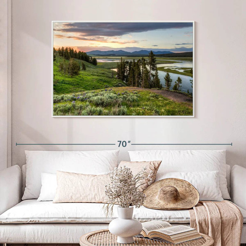 Hayden Valley Hills, Cadre flottant blanc, 46 po x 31 po