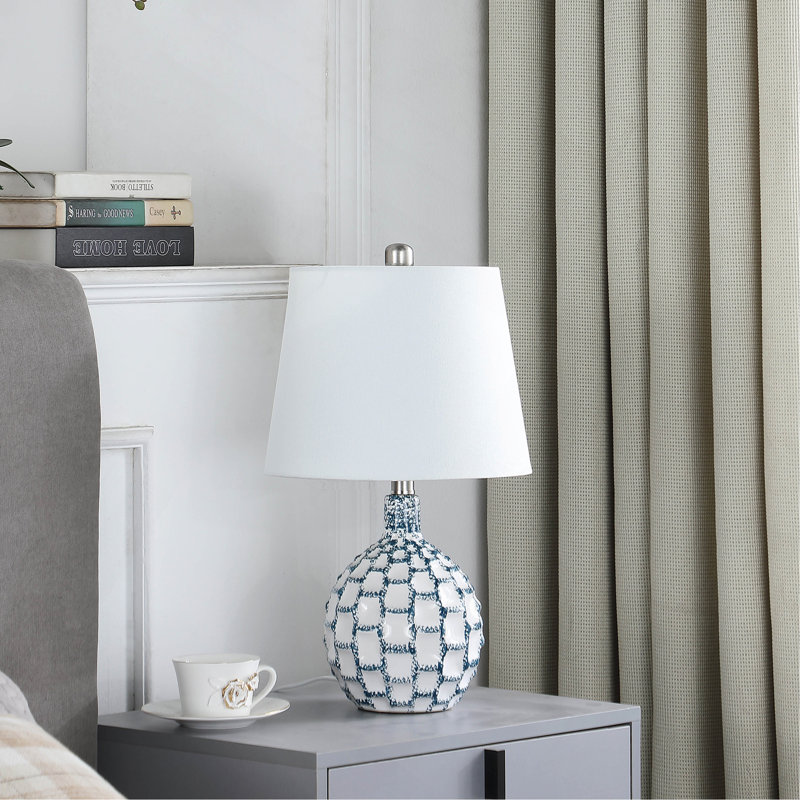 Lampe de table 19,5 po In Marin