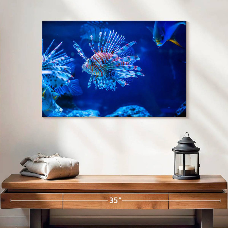Brampt Aquarium Lionfish, 16" H x 24" W