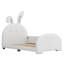 Lit princesse rembourré en forme de lapin avec tête et pied de lit-484071834