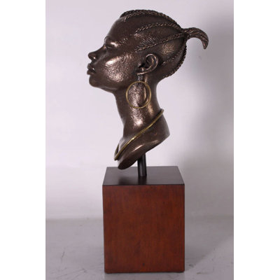 Statue de tête de femme africaine