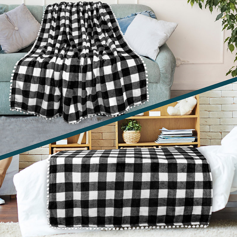 Pavilia Deluxe Checkered White Twin Fleece Throw with Pom Pom Fringe