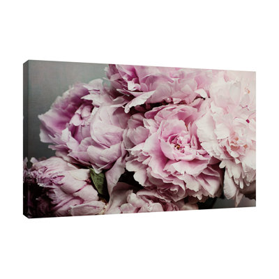 "Pe pivoines Galore II", toile tendue par Elizabeth Urquhart