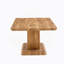 Table basse rectangulaire moderne de luxe simple de couleur bois. Le bureau d'ordinateur. La table de jeu.