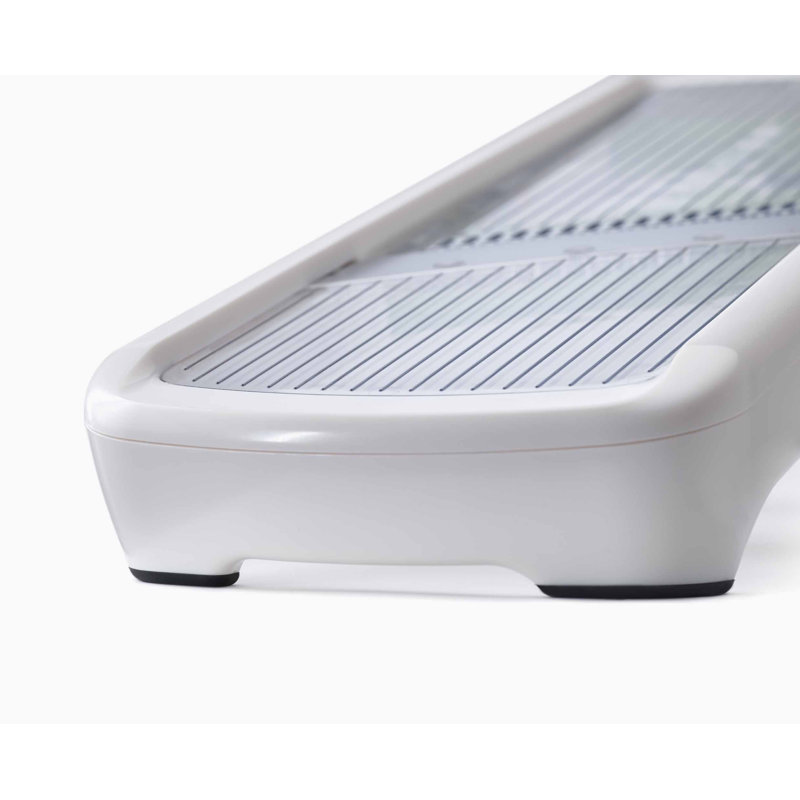 Multi-grip Mandoline with Precision Food Grip