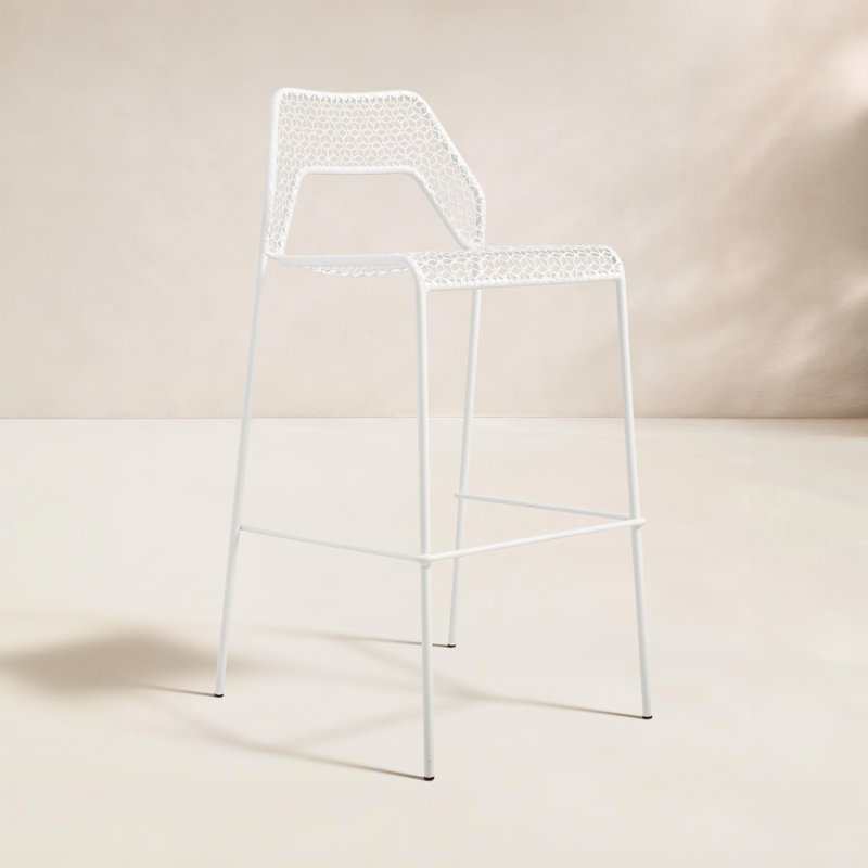 Hot Mesh Outdoor Stool, Off White, Bar Stool (30.5" Seat Height)