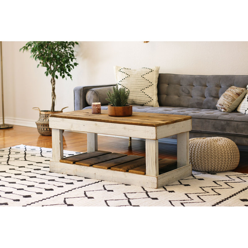 Table basse à lattes