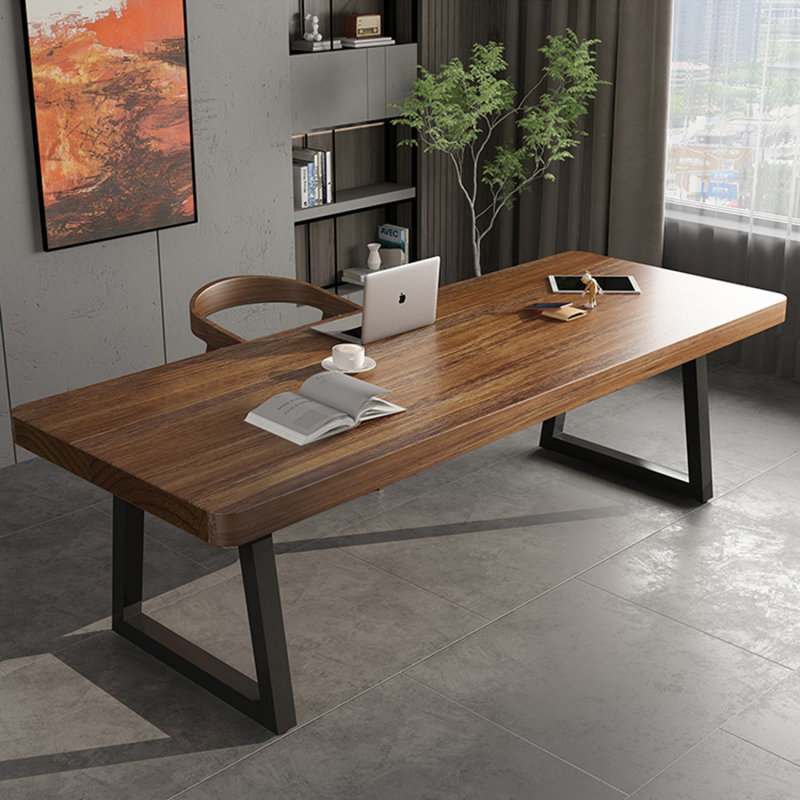 Bureau rectangulaire en bois massif brun noyer + noir, H 29,53 po x l 70,87 po x P 31,5 po