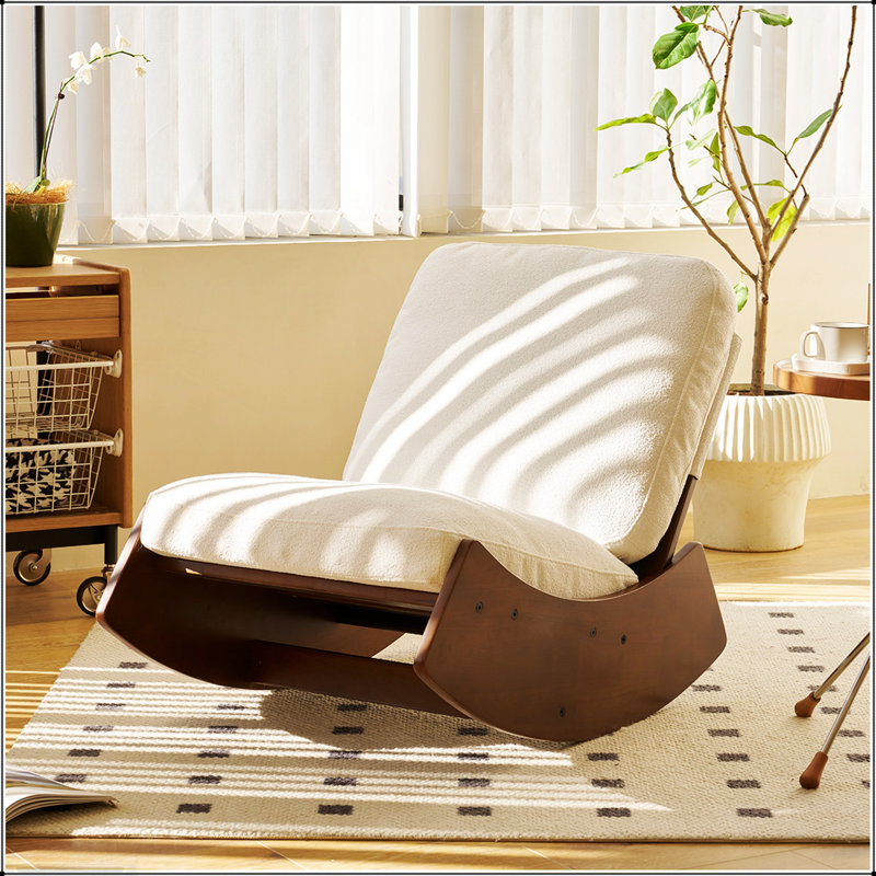 Chaise berçante confortable avec revêtement de haute qualité, structure en bois massif et conception ergonomique pour de multiples réglages