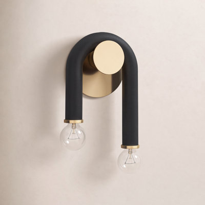 Jeremy Armed Sconce
