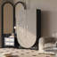 Garde-robe en bois massif de style français