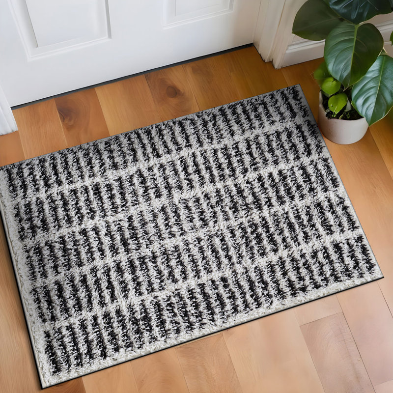 Bohemian Stripe Lines Shag Rug – White – Medium Pile, Textured Look, Easy To Clean, Rectangle 2' x 3'