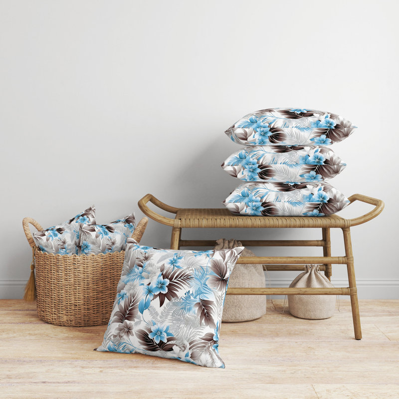 Oreiller réversible intérieur / extérieur Enchanted Tropics, H 20 po x l 20 po, Bleu / brun / floral argenté