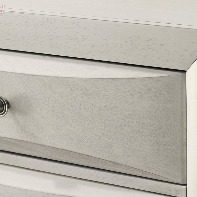 Table de chevet contemporaine avec rangement à façades de tiroirs neutres et contemporaines, parfaite pour les chambres à coucher modernes et l'organisation efficace.