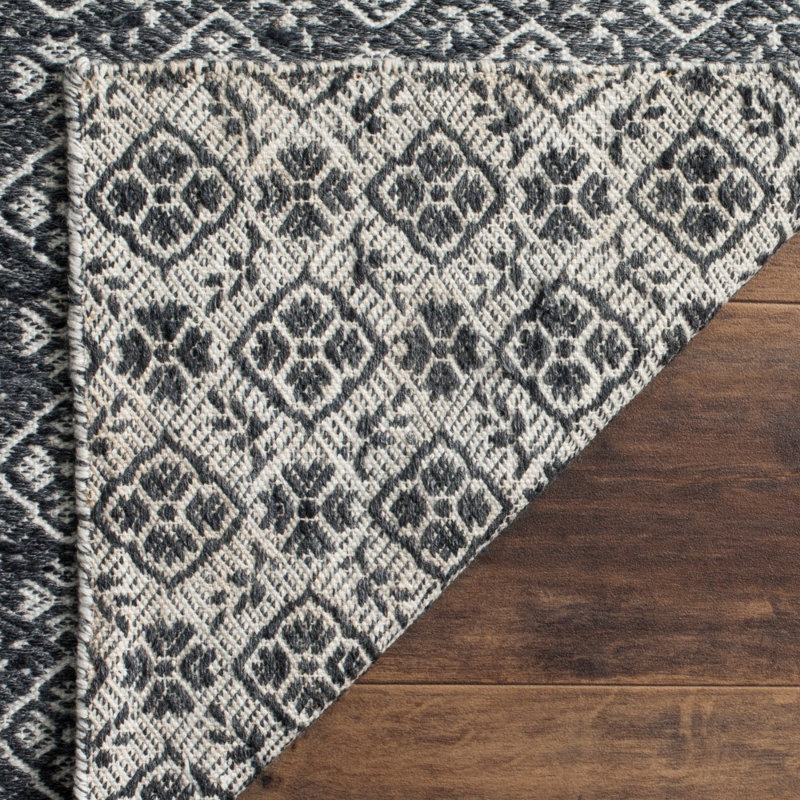 Kilim Hand Woven Wool Geometric Rug, Rectangle 4' x 6'