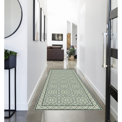 Aban Geometric Machine Printed Area Rug