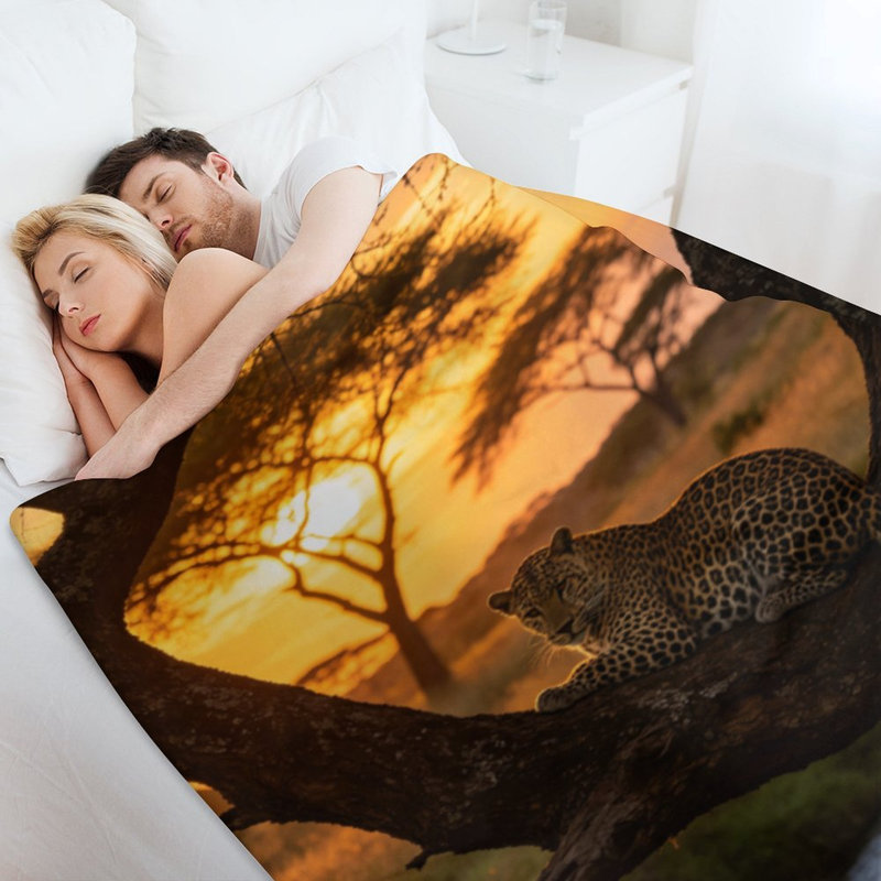 Jeté en flanelle Leopard Tree Sunset, 60 x 80 po