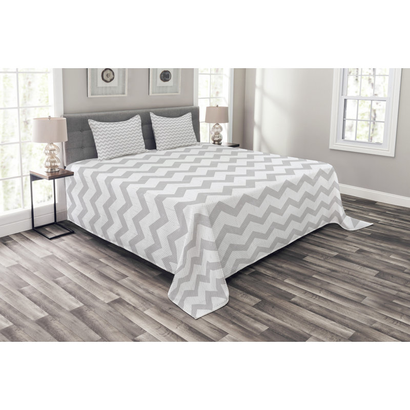 Adreona Grey/White Microfibre Bedspread Set, 220 x 264 cm