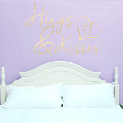 Hugs and Kisses Wall Sticker
