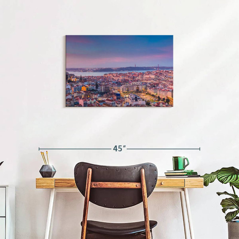 Nicci Lisbon Morning Scenery, H 20 po x l 30 po